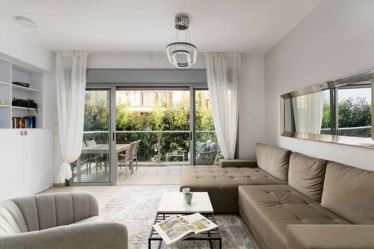 Quiet Hideaway & Terrace Near Beach By Feelhome Tel Aviv Exteriör bild