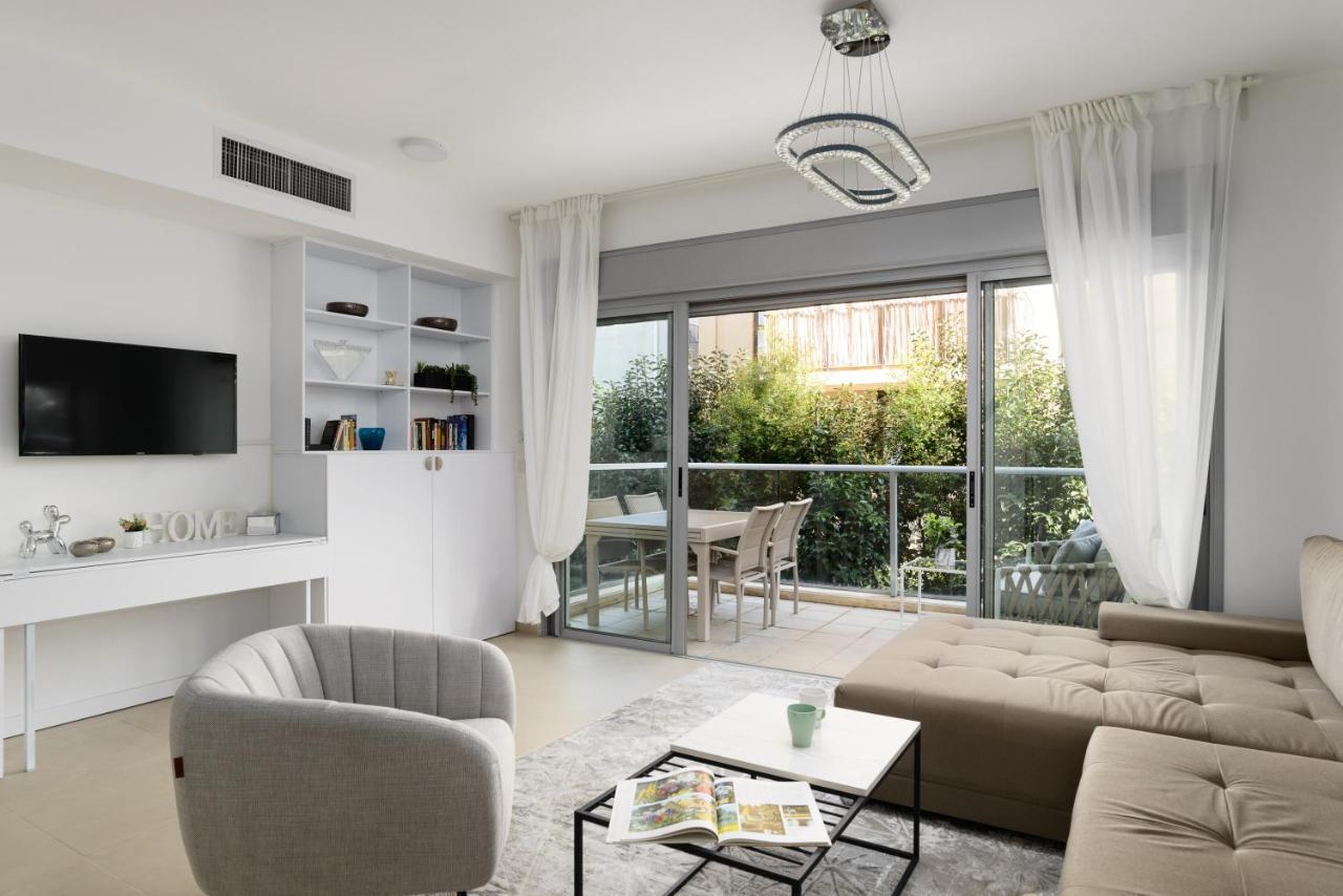 Quiet Hideaway & Terrace Near Beach By Feelhome Tel Aviv Exteriör bild