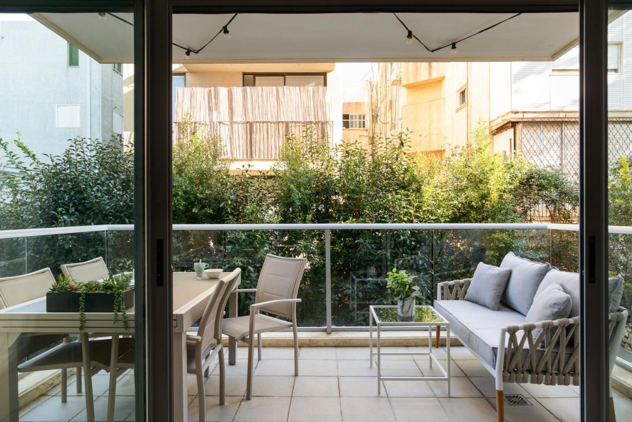 Quiet Hideaway & Terrace Near Beach By Feelhome Tel Aviv Exteriör bild